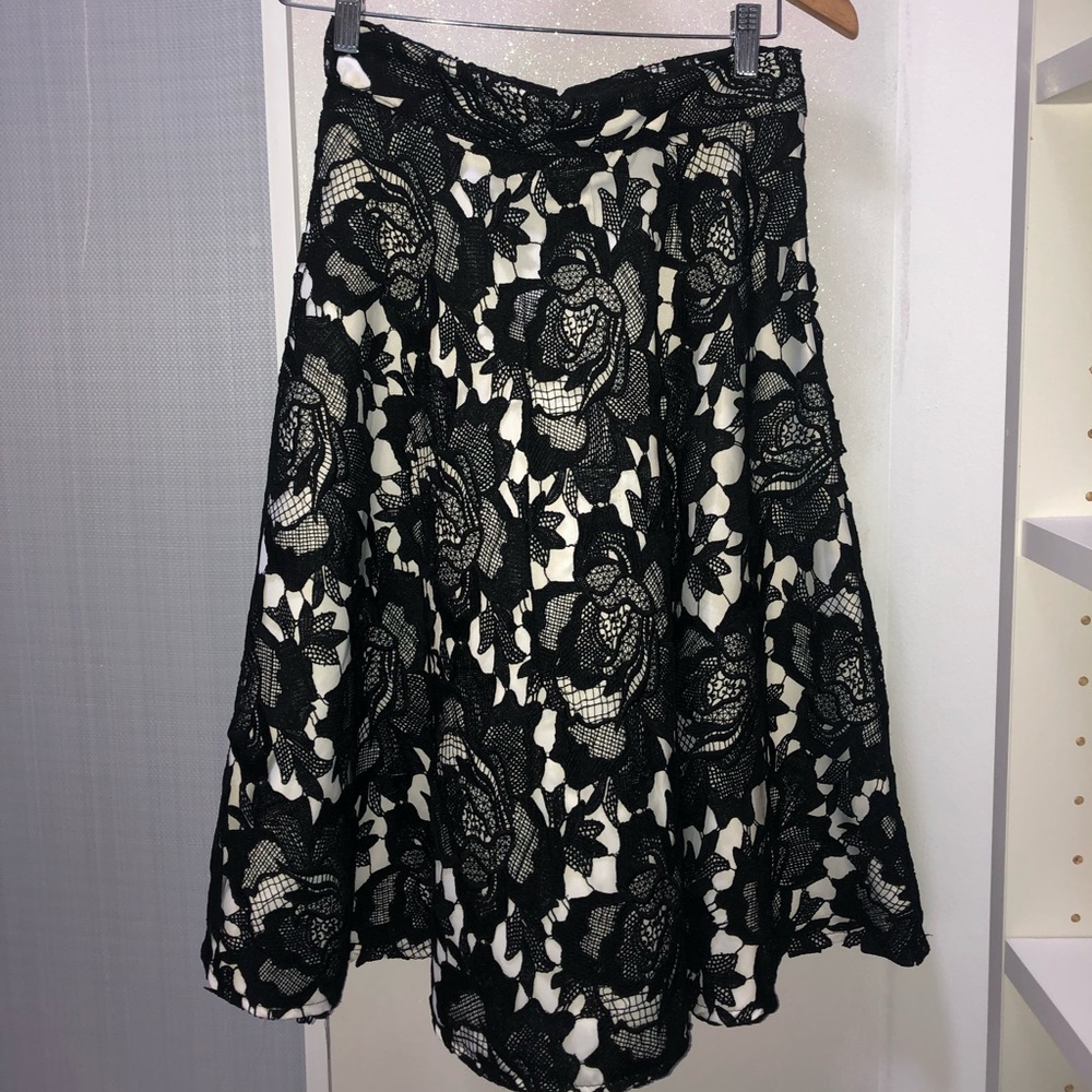 Black and white midi embroidered skirt